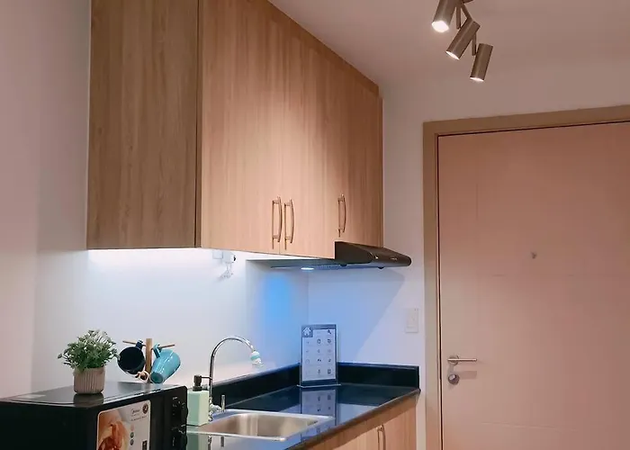 1br Condotel With Balcony At Sm Light Residences #lt04