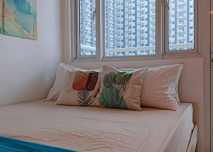 شقة 1br Condotel With Balcony At Sm Light Residences #lt04